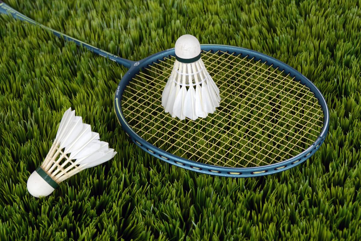 Top 12 Best Badminton Rackets 2019 With Unlimited Reviews And Experts Guidance