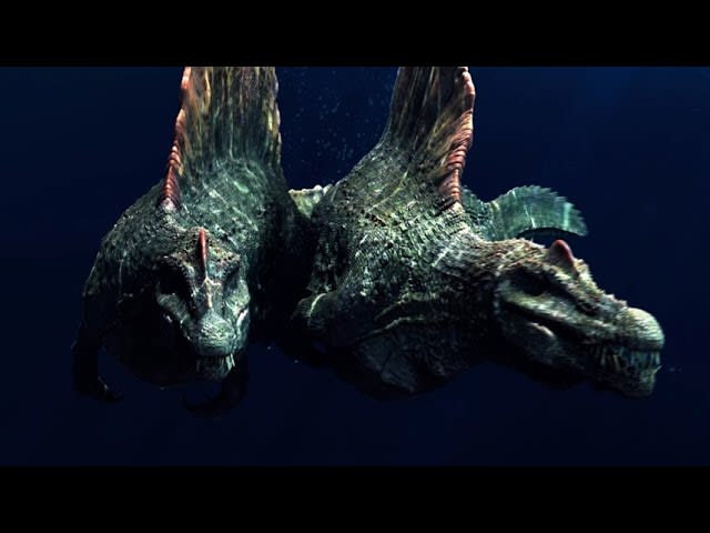 This video gives me anxiety. I don't know if it's the music, the darkness of the ocean or the spinos themselves but it's fucking creepy...