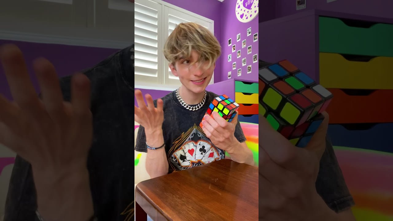 Solve Rubik’s Cube 1 SECOND (TUTORIAL)😨 #Shorts