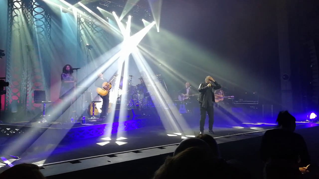 The American by Simple Minds at Theatre Royal Sun 4th June 2017 #SimpleMindsAtCuteTimster