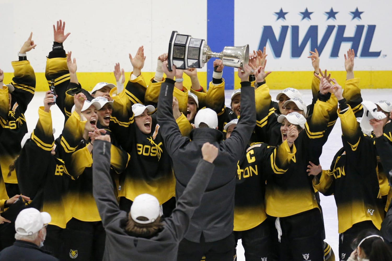 NWHL doubles salary cap to $300K, delays Montreal expansion