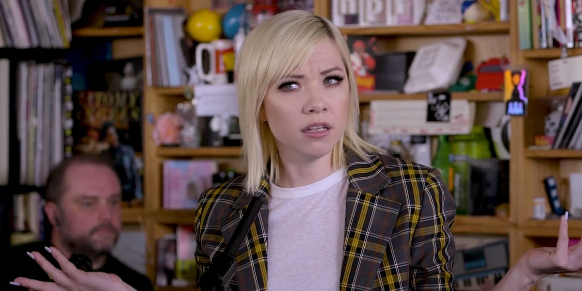 Carly Rae Jepsen's NPR Tiny Desk Concert Is Pure, Unadulterated Joy