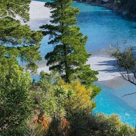 Incredible Rakaia Gorge Hike: The best day trip from Christchurch, NZ