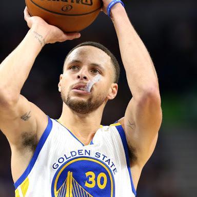 Stephen Curry Helped Nia Wilson's Family By Raising $21,000