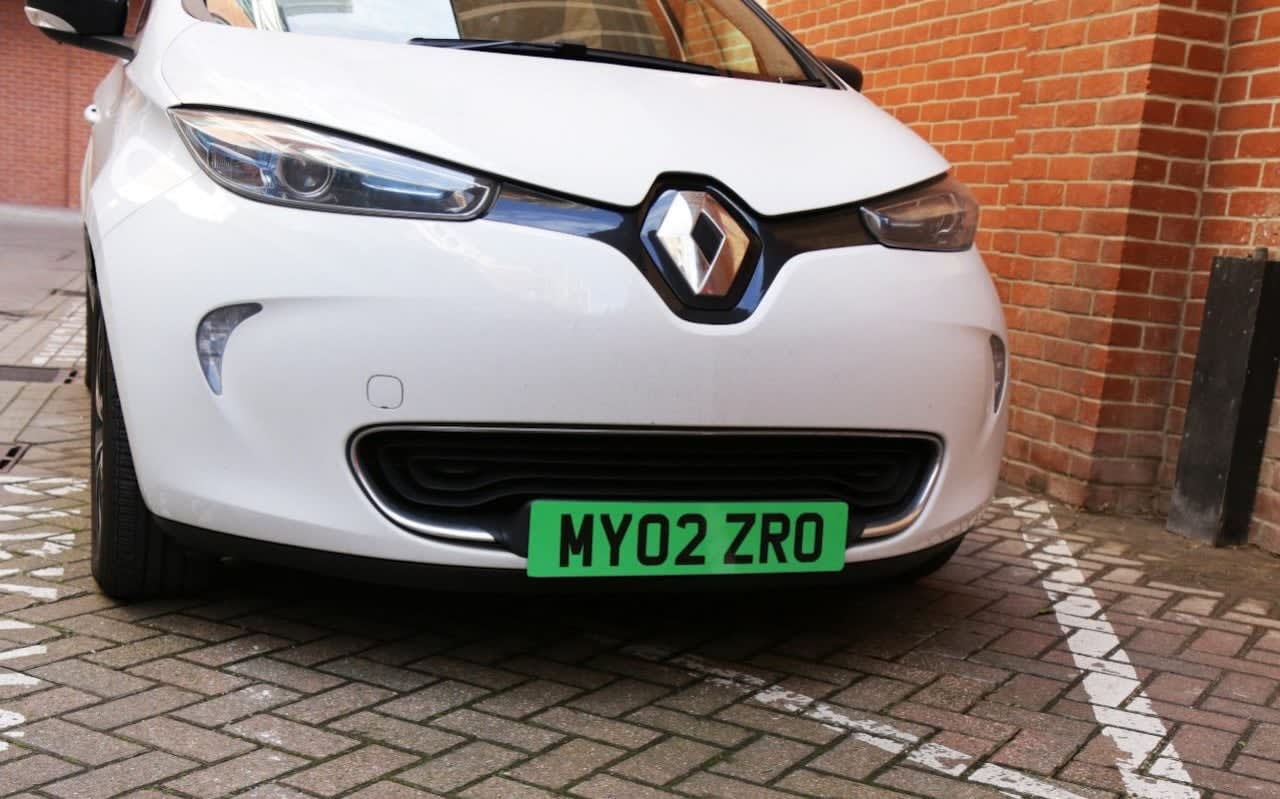 Eco-friendly car drivers could get traffic perks with new green number plates