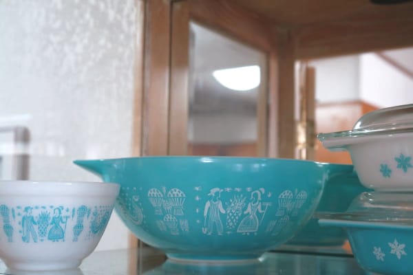 Does Vintage Pyrex Contain Lead? - Retro Housewife Goes Green