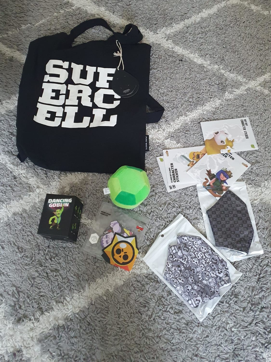 A supercell employee went to my brothers school and all students were given one of these gift bags