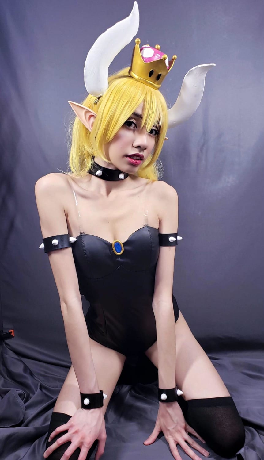 [Self] My Bowsette cosplay. I’m 2 years too late for this meme