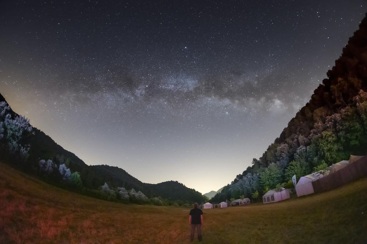 Don’t Miss These 7 Spectacular Sights Of The Summer Sky