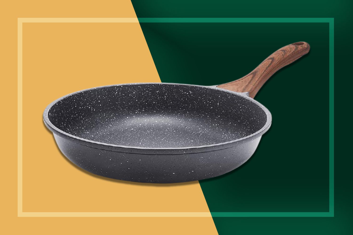 Amazon Shoppers Love How 'Nothing Sticks' to This Top-Rated Skillet—and It's 39% Off