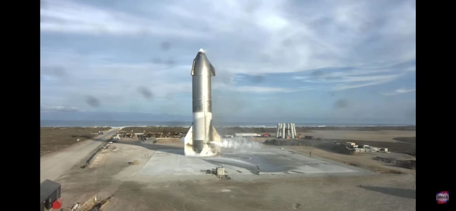 The SpaceX Starship landed for the first time!