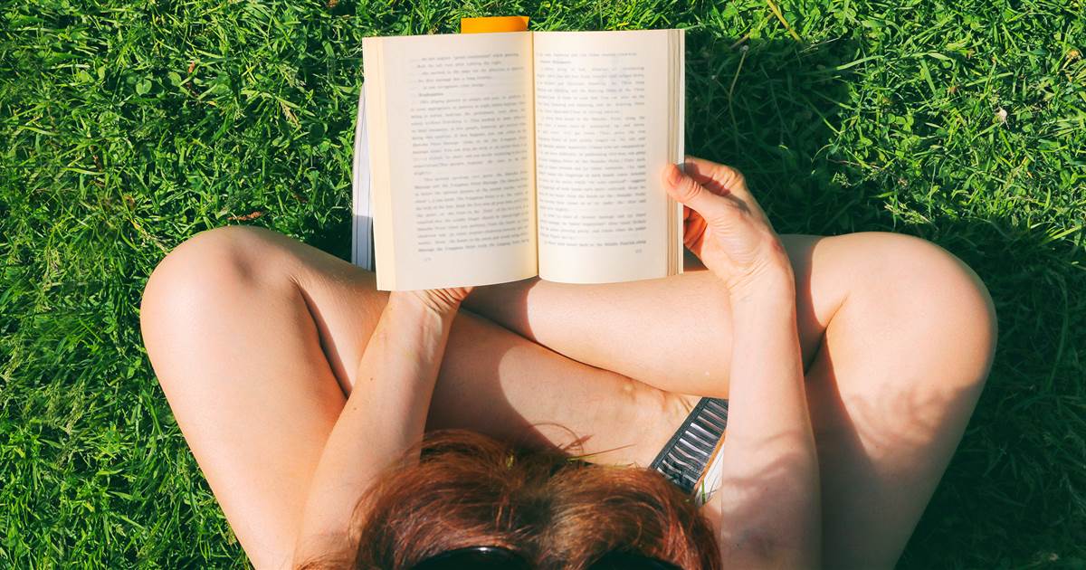 7 books to read right now, according to a New York Times bestselling author