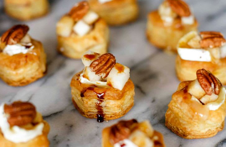 Finger Food Recipes: Elegant Appetizers For The Perfect Wedding Reception