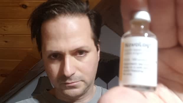 COVID-19 border closures worry Americans who come to Canada to buy insulin