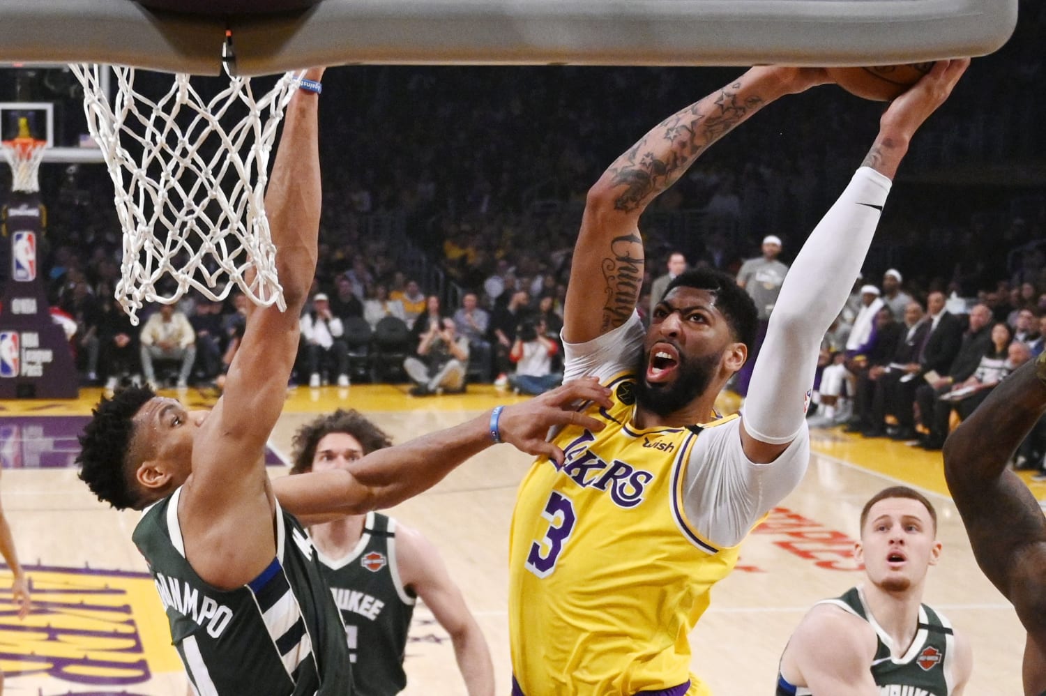 Anthony Davis: Lakers' title chances improved after break