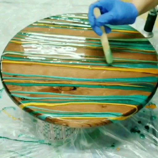 Resin Art on Wood [Video] | Diy resin art, Resin diy, Epoxy resin crafts