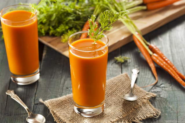 A Cure In a Glass: 7 Reasons why you should drink fresh carrot juice daily?