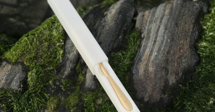 Tooth: the eco-friendly toothbrush made from recycled and biodegradable materials