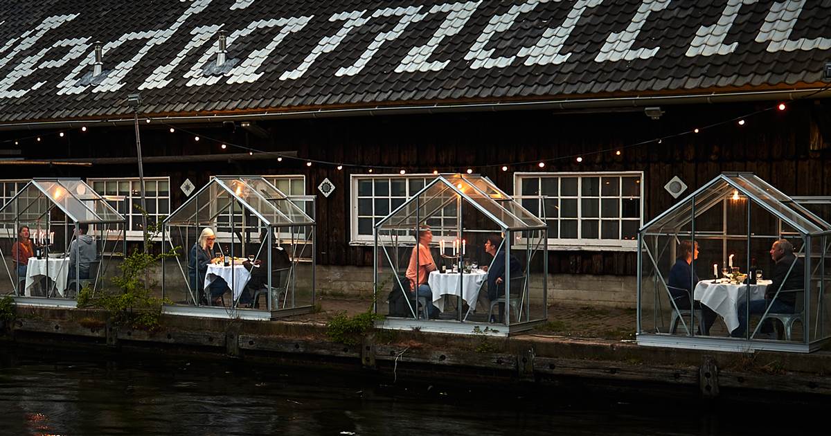 This restaurant makes social distancing easy by serving dinner in 'quarantine greenhouses'