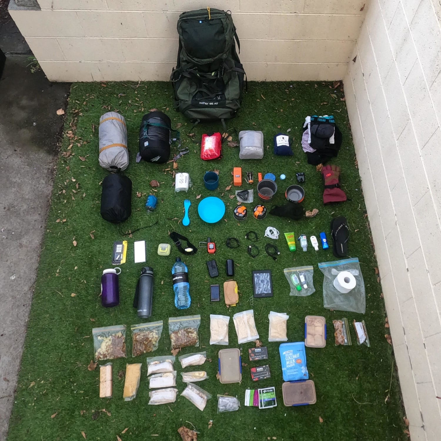 Exploded view of my bag for a six day mountain trek! (Overland Track, Tasmania, Australia)