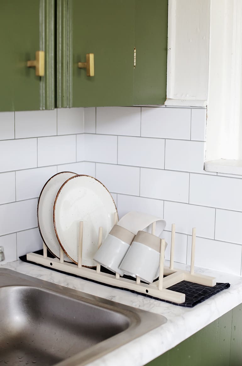 DIY Minimal Wooden Dish Rack