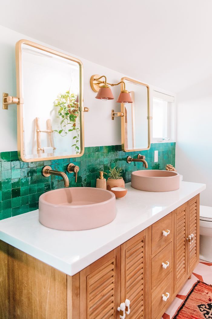 Prepare Your Retinas—This Striking Primary Bathroom Makeover Is Eye-Popping