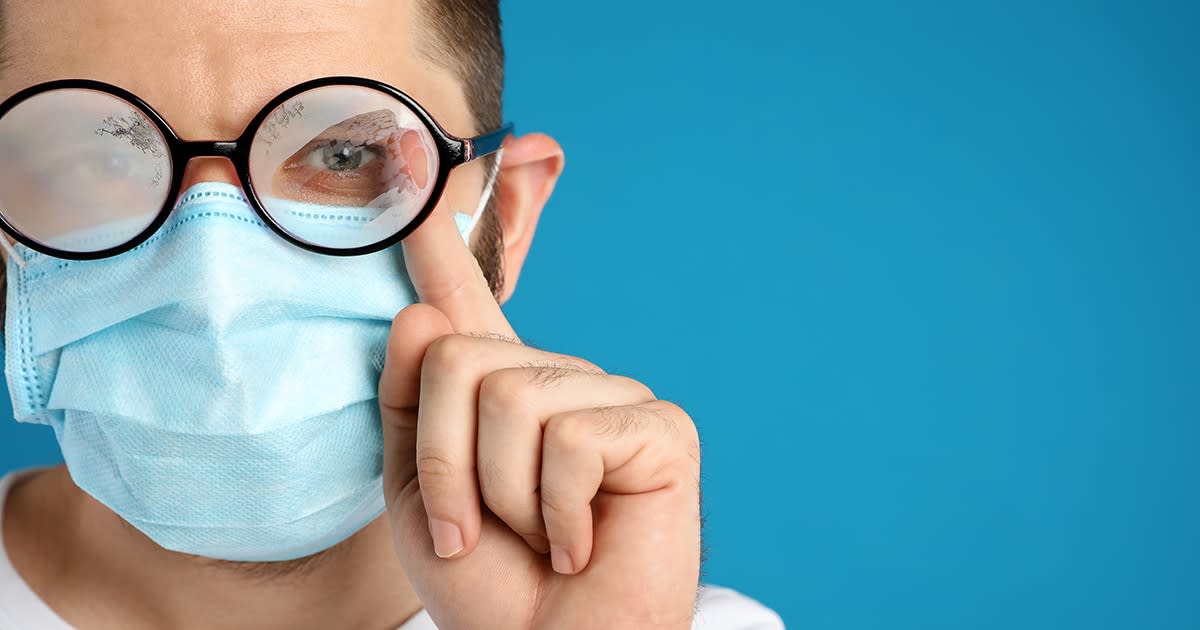 Surgeon Shares an Ingenious Hack to Keep Your Glasses From Fogging Up When Wearing a Mask