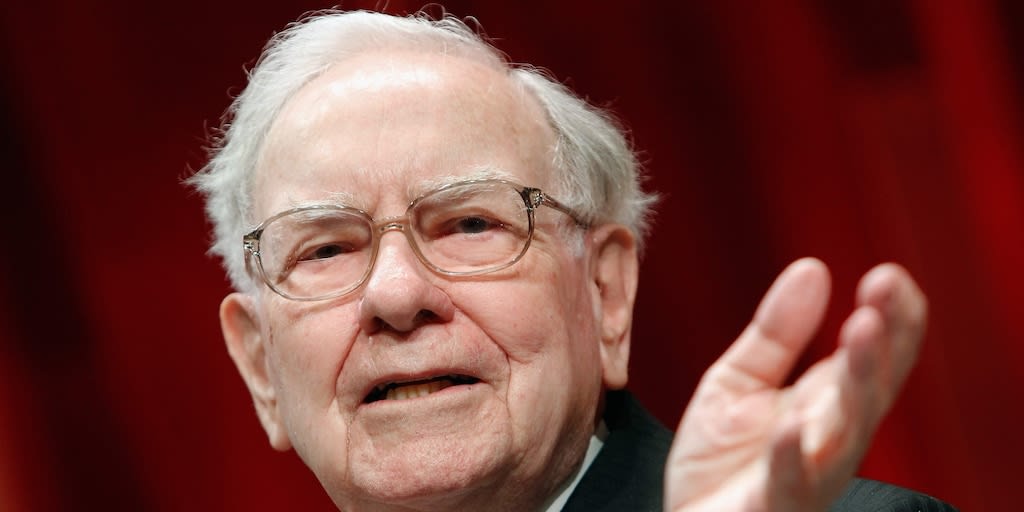 Warren Buffett dumped the 'big 4' airline stocks in April. They've already recovered from the sell-off he sparked. | Markets Insider