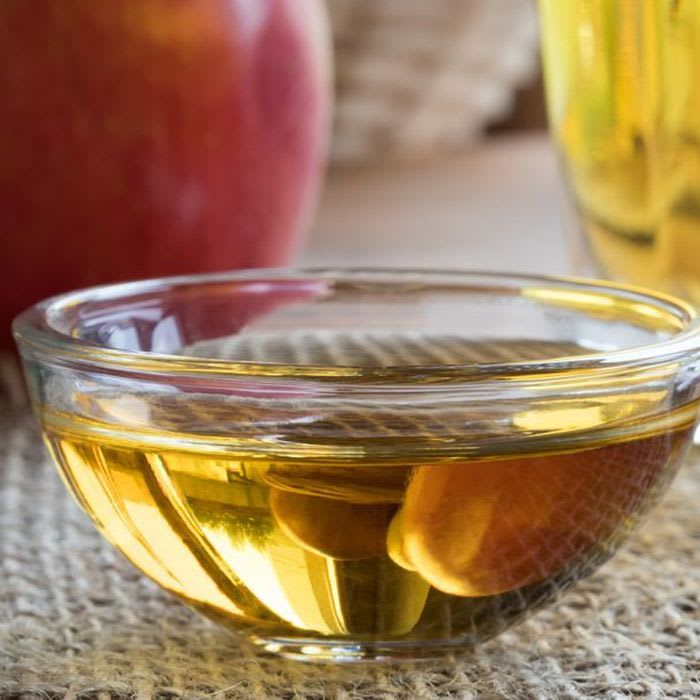 Are There Really Any Benefits to Drinking Apple Cider Vinegar?