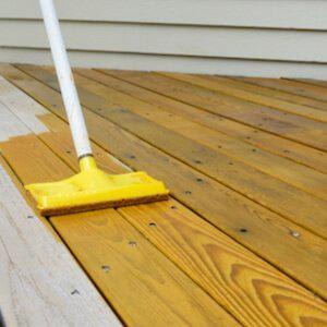 Restaining Your Deck? Here Are 5 Things You Should Know - KUKUN