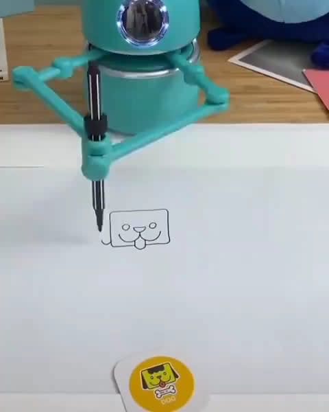 A robot drawing a good boi