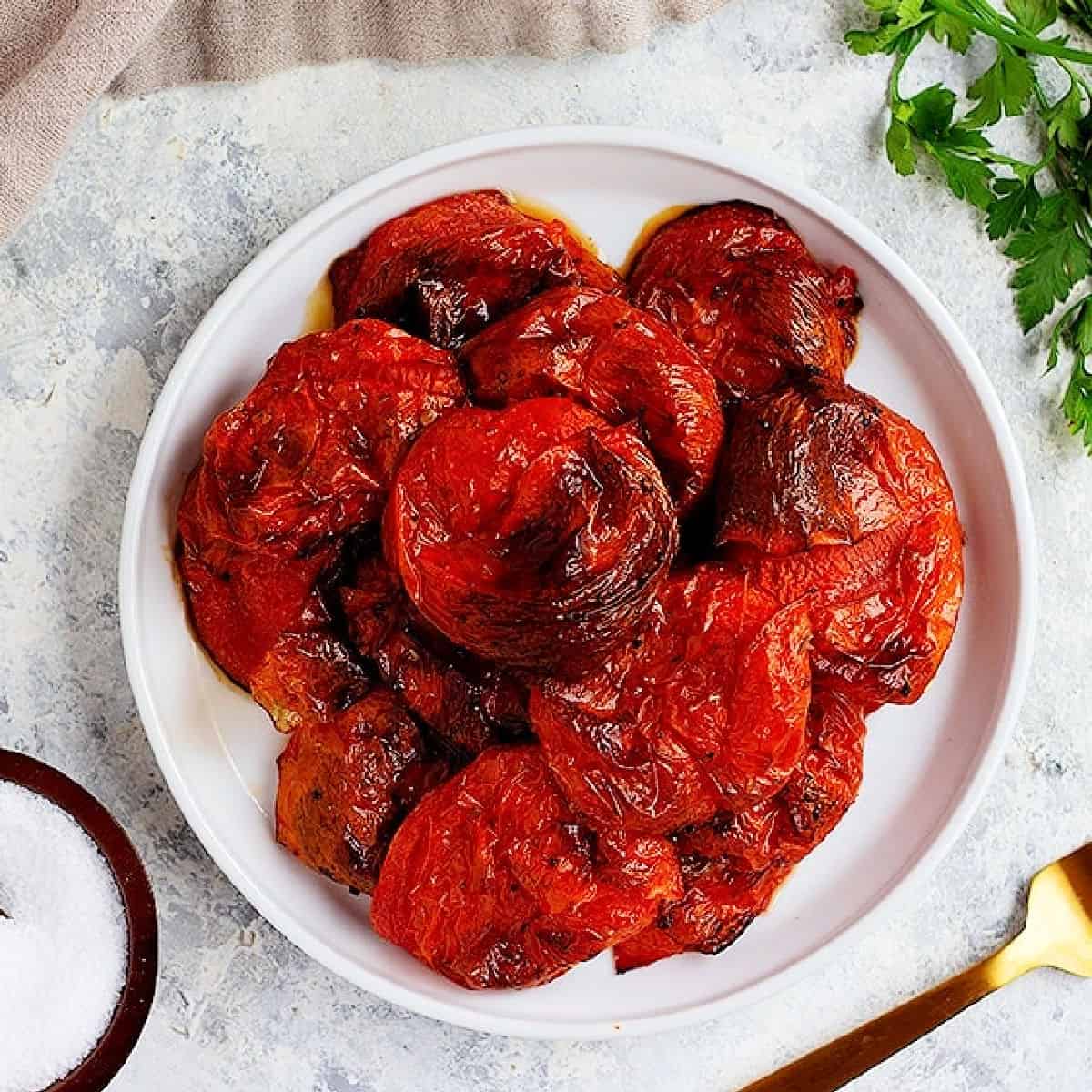 Easy Oven Roasted Tomatoes Recipe (Video) • Unicorns in the Kitchen