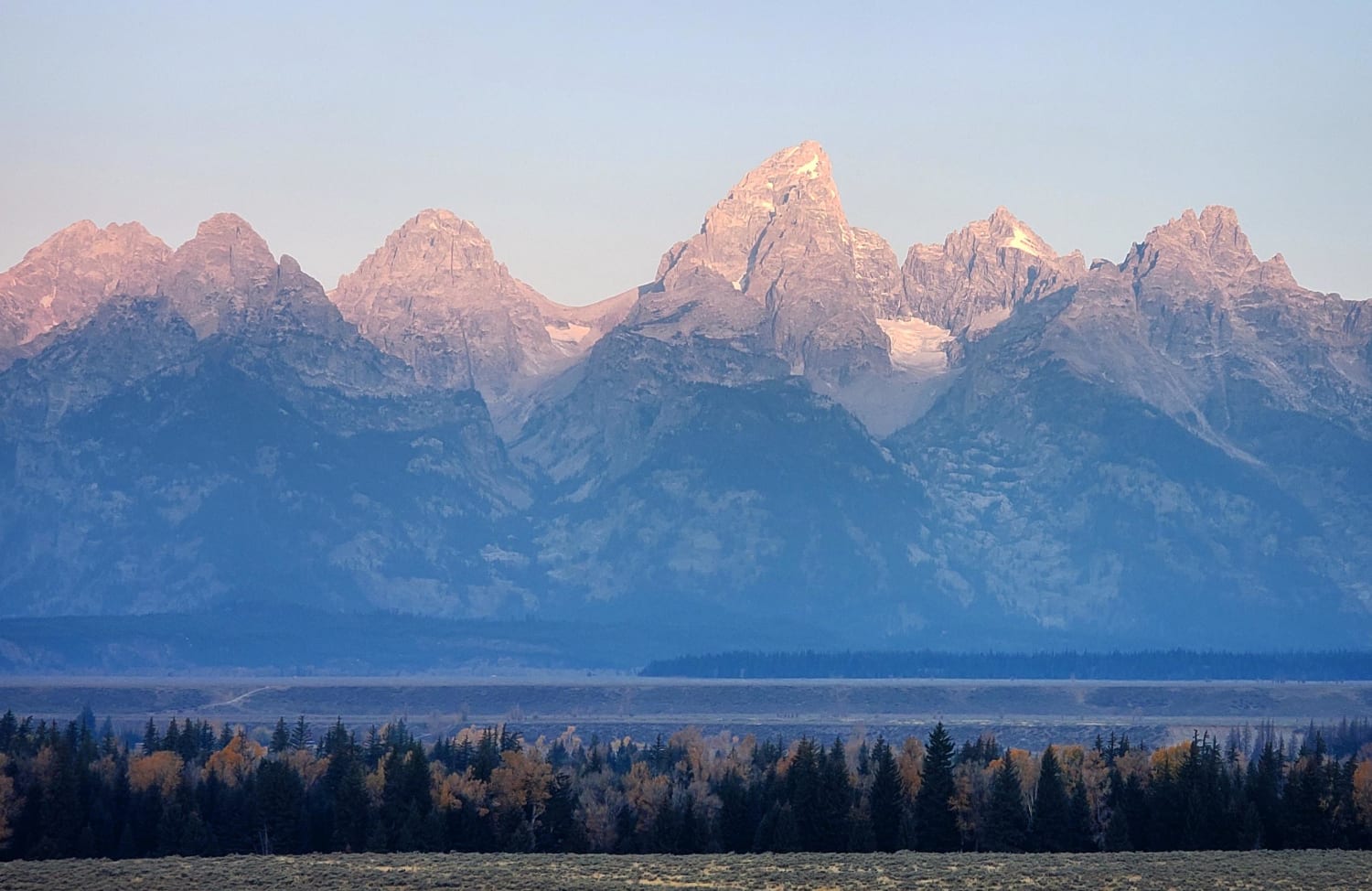 Yellowstone usually gets all the love with it's bison and geysers, but Grand Teton subtly stole my heart.