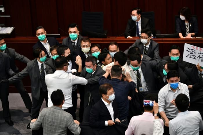 Anthem bill sparks new clashes in Hong Kong legislature