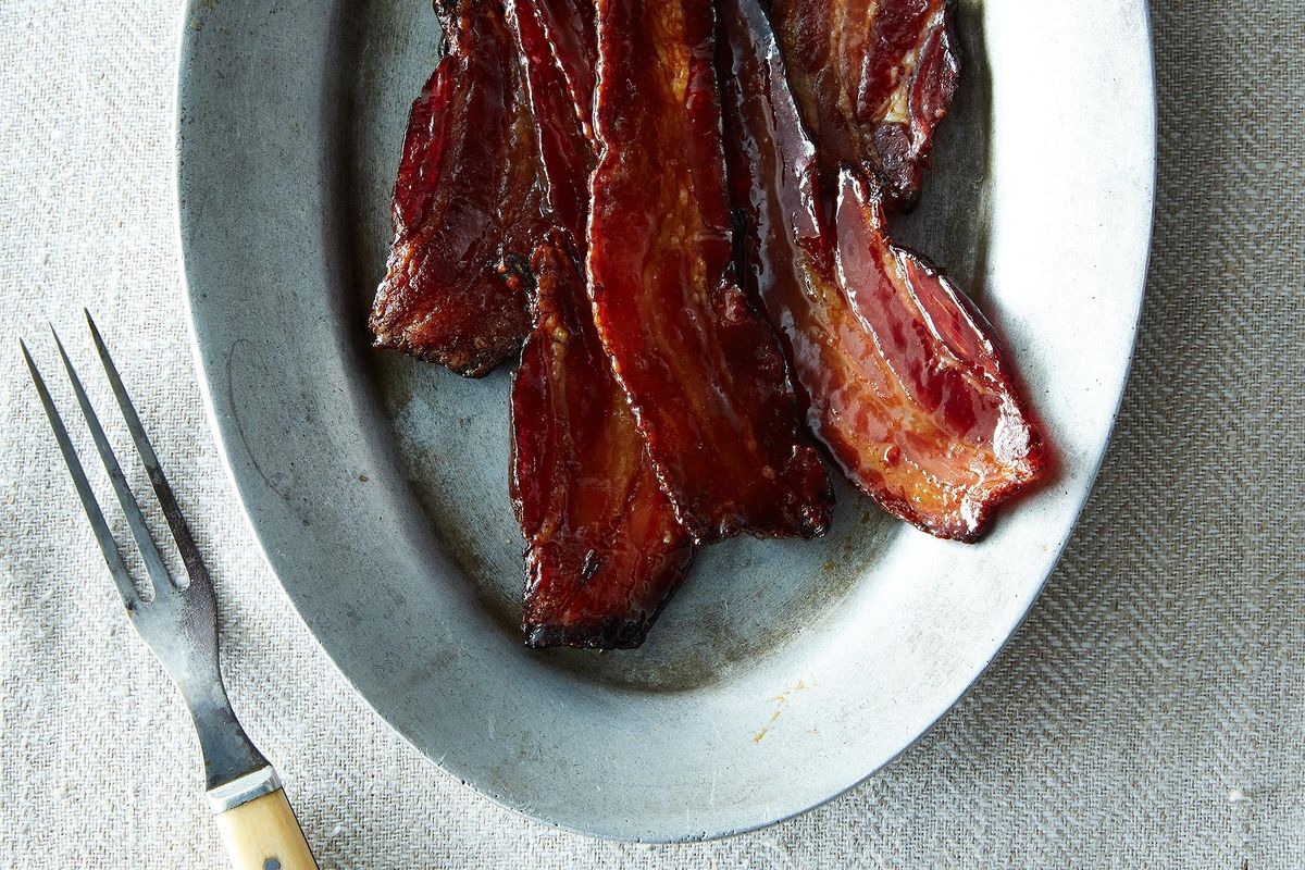 A Hands-Off, Splatter-Free Way to Cook Bacon