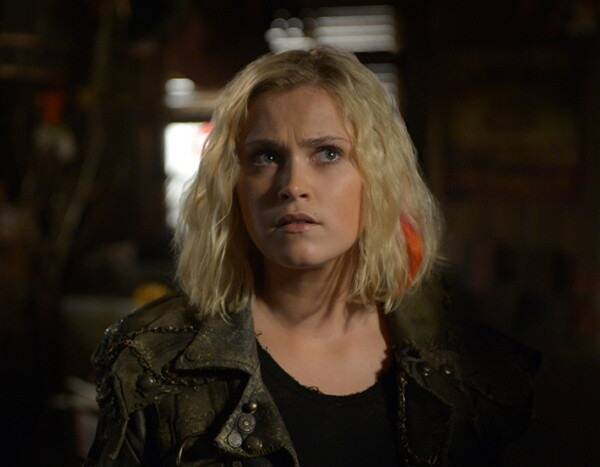 The 100's Clarke Explores (Drawings of) Her Past in Sneak Peek