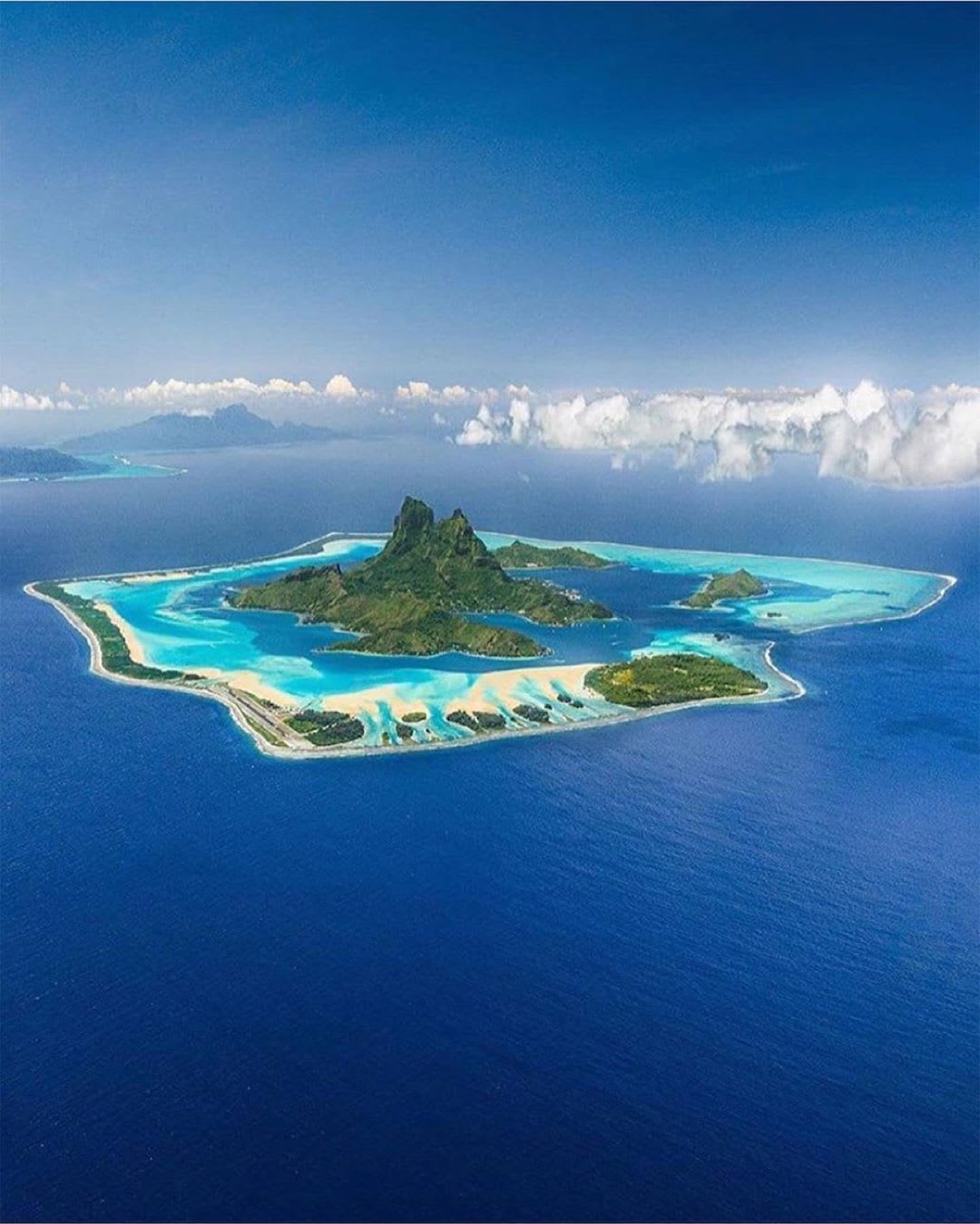 A beautiful view of Bora Bora