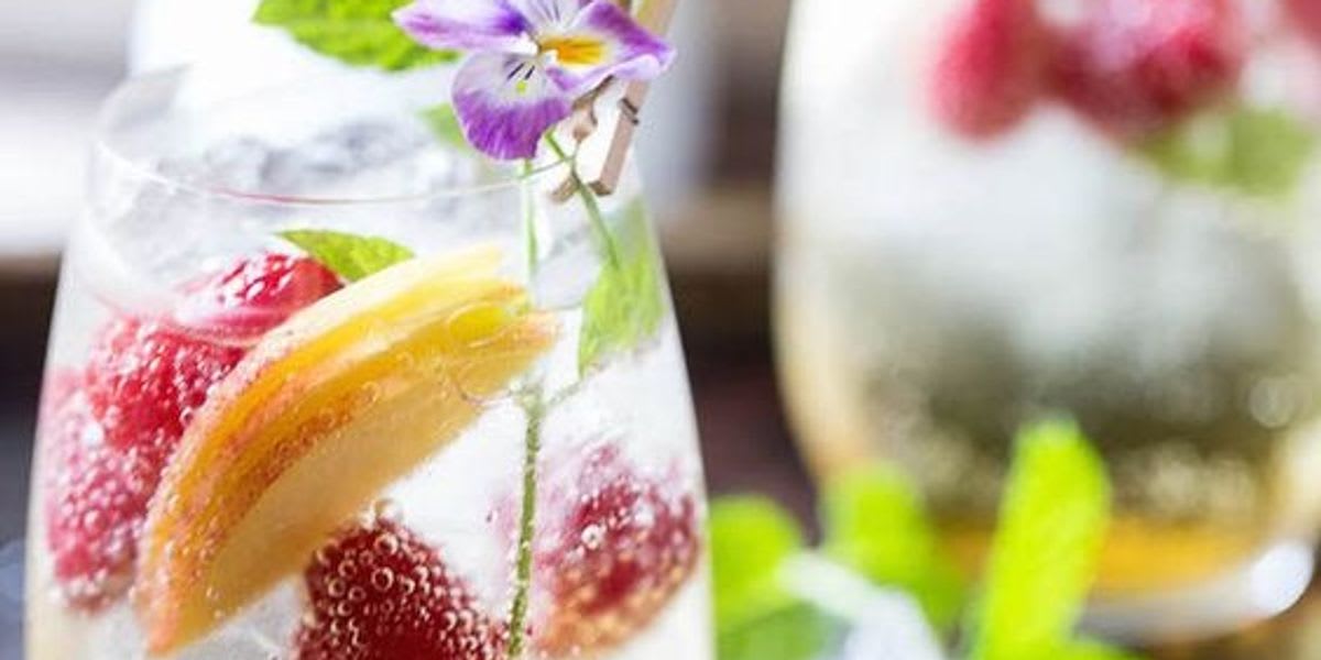20 Refreshing Spritzers for Labor Day Sipping