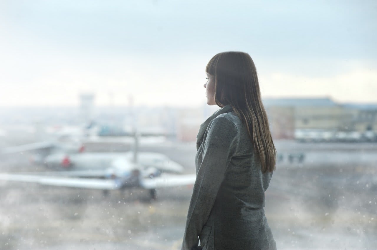 How to Survive Flying with Morning Sickness - Wellington World Travels