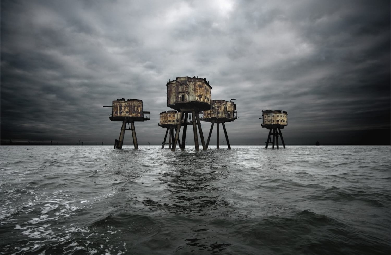 17 Amazing Photographs of Abandoned Places