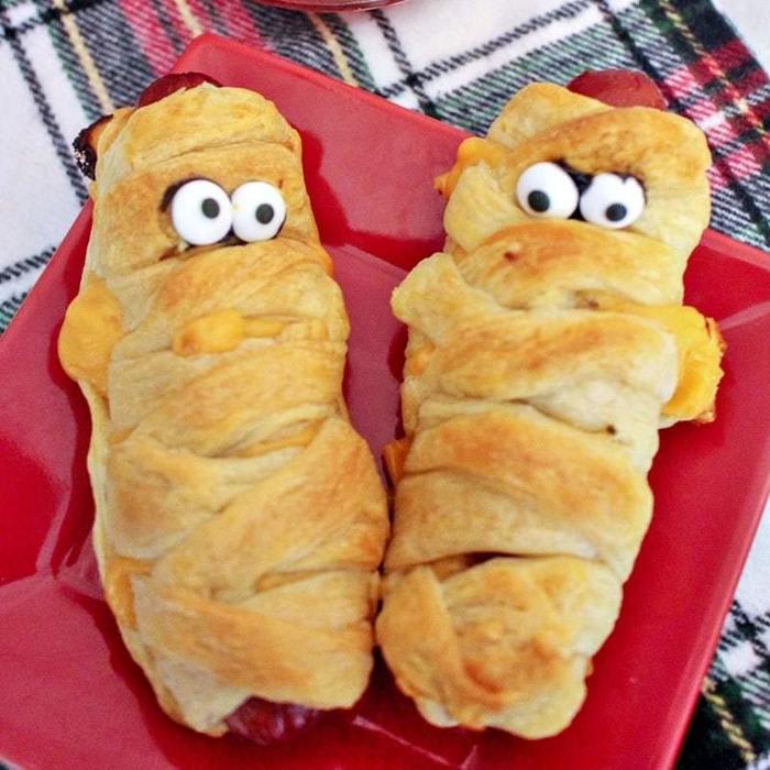 Easy Mummy Hot Dogs Recipe using Crescent Roll Dough