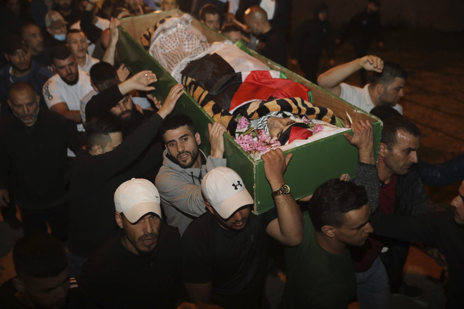 Israeli defense minister apologizes for Palestinian's death