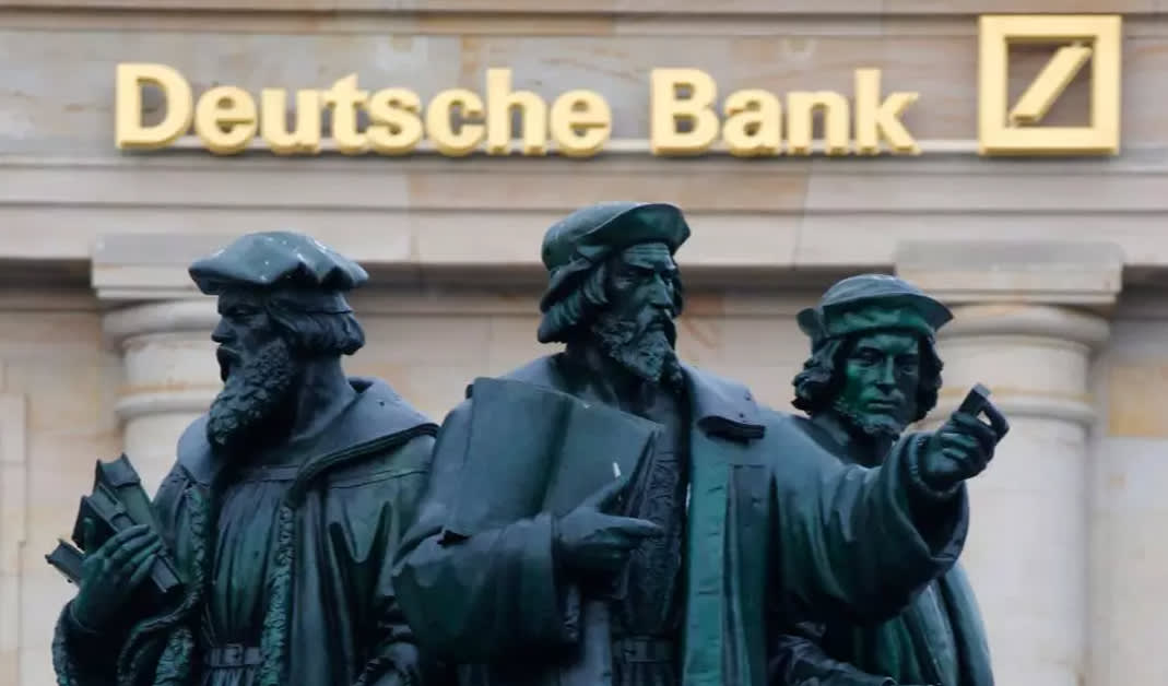 Top Deutsche Bank Officials Predict Cryptocurrency Becoming Mainstream by 2030