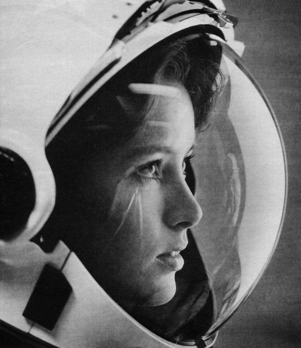 The first mother in space. Anna Fisher, Astronaut, with stars in her eyes on the cover of Life magazine in 1985.