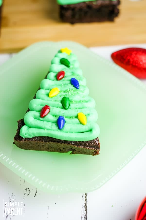 Easy Christmas Tree Brownies that are So Festive!
