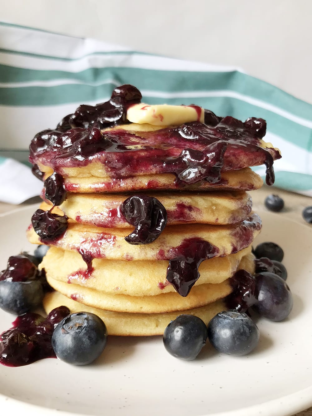 Easy Keto Blueberry Pancakes using Almond Flour (Sugar-Free)
