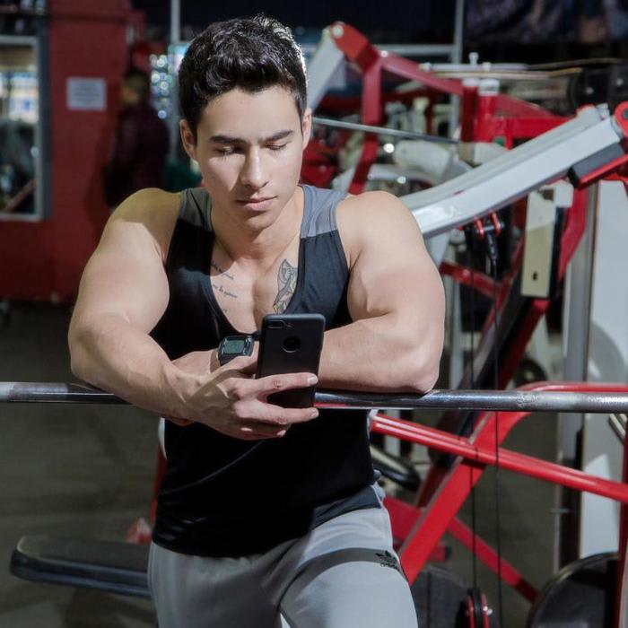 Use These Apps for Tracking Strength Workouts
