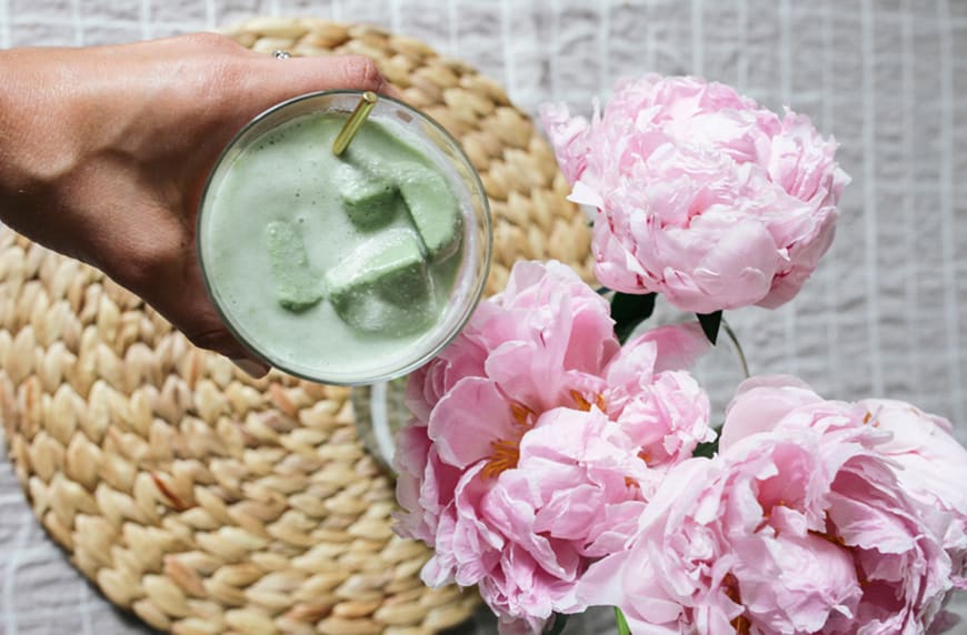 The only 3 ingredients you need to make a whipped matcha latte