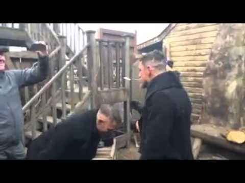 Tom Hardy playing the spoon prank on his stunt double (from the series TABOO)