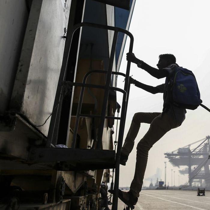 China Trade Pact Stalls as Trump Tariffs Feed India Backlash